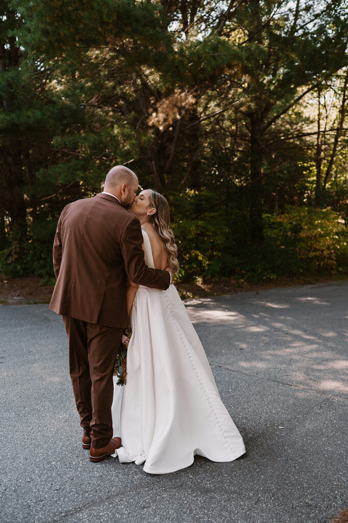 Rocky Crest wedding couple/wedding photographer
